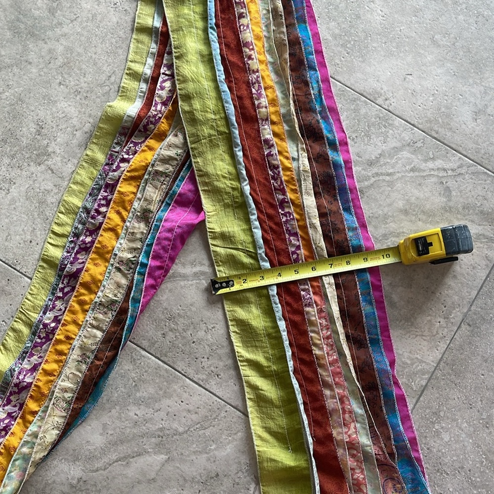Colorful flowing hippie look scarf. - Picture 9 of 9